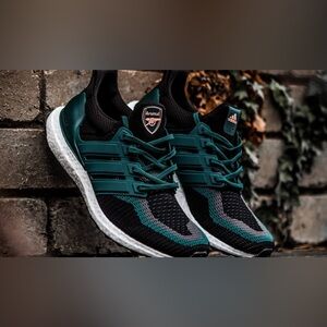 adidas x Arsenal Ultra Boost DNA ⚽️🇬🇧